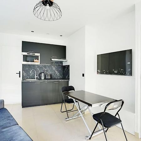 Appartamento Magnifique 3 Pieces Paris 18Eme Esterno foto