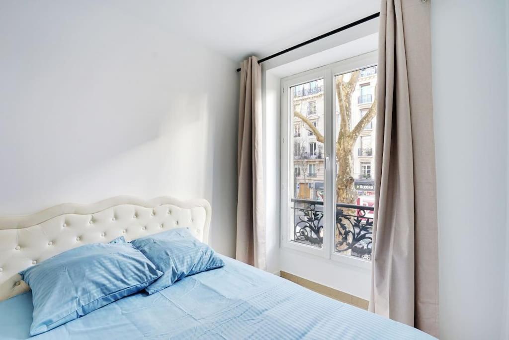 Appartamento Magnifique 3 Pieces Paris 18Eme Esterno foto